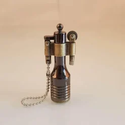 Retro Schlüsselanhänger-Feuerzeug - Free Fire Game Torch Zubehör