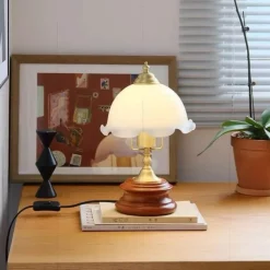 Retro Tischlampe - Vintage Glasierte Beleuchtung