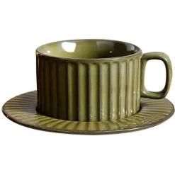 Retro-Kaffeetassen-Set – Keramiktasse mit Untertasse und Löffel für das Café zu Hause
