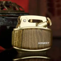 Retro-Sturmfeuerzeug – Kompaktes Ein-Klick-Zündwerkzeug