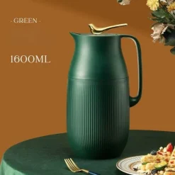 Riesige isolierte Thermoskanne – Minimalistischer Behälter für Heißgetränke