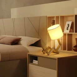 Roboter-Nachtlampe aus Holz – Modernes Kinderzimmerdekor