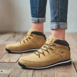 Robuste, klassische Winterstiefel – Schuhe von Urban Explorer