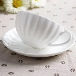 Rosa Kaffeetassen-Set aus Bone China – Englische Teetassen 200 ml