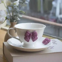 Rosa Porzellan-Teeservice – Hochwertige Kaffeetassen und Untertassen aus Keramik