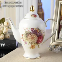 Rose Bone China Teeservice - Elegantes Porzellan-Teegeschirr