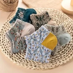 Rosedale Flora Socks – Bequeme Socken mit Blumenmuster