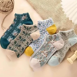 Rosedale Flora Socks – Bequeme Socken mit Blumenmuster