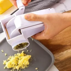 Rotierende Käsereibe aus Edelstahl – Küchenutensil