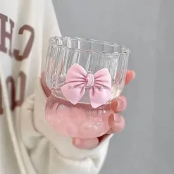 Runde Teetasse aus Glas mit Fliege – Stilvoller Zitronenwasserbecher