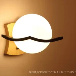 Rustikale Wandlampe aus Massivholz – Vintage-Beleuchtung für Zuhause