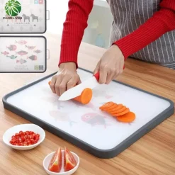 Rutschfestes Schneidebrett aus lebensmittelechtem PP – langlebiger Hackklotz für die sichere Lebensmittelzubereitung