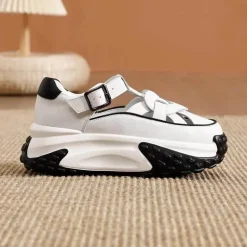 Sandalen mit dicker Sohle – bequemes Freizeitschuhwerk für den ganzen Tag