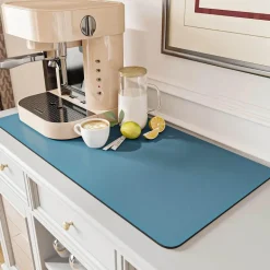 Saugfähige Abtropfmatte – Kaffeematte für die Küchentheke