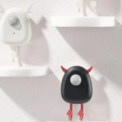 Schlüsselhaken mit Cartoon-Elfenmotiv und Spracherinnerung – Festliche Weihnachtsdekoration