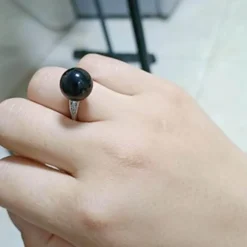 Schmuck mit versteckter Klinge – Versteckter Messerring mit schwarzer Perle