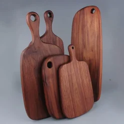 Schneidebrett aus Massivholz – Design aus japanischer Walnussbuche
