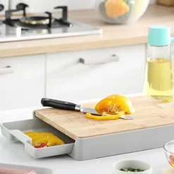 Schneidebrett mit Schublade – Küchen-Organizer und Aufbewahrungslösung