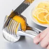 Schneidehalter für Gemüse und Obst aus Edelstahl