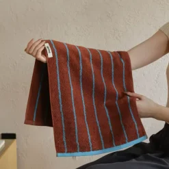 Schnelltrocknendes Ananas-Handtuch – Tropisches Strandhandtuch