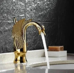 Schwanenhahn – Modernes, mythisches Design für stilvolle Badezimmer