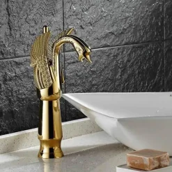 Schwanenhahn – Modernes, mythisches Design für stilvolle Badezimmer