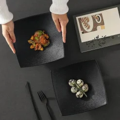 Schwarzer matter Keramikteller - 75 Zoll quadratisches Essteller