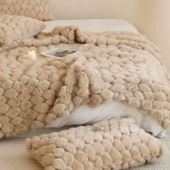 Serena Pelzdecke – weiche, gemütliche Überwurfdecke