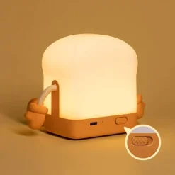 Süßes Toast-Nachtlicht – Dekorative Lampe für Kinder