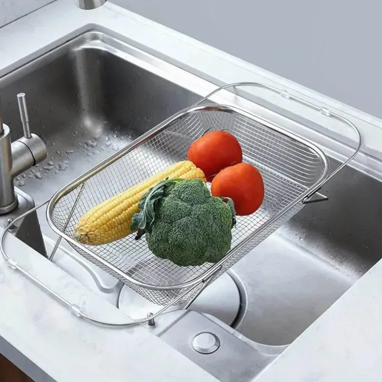 Siebgestell über der Spüle – platzsparender Küchen-Organizer