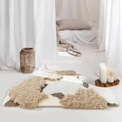 Skandinavische handgefertigte Badezimmermatte - Luxuriöser getufteter Halbkreisteppich