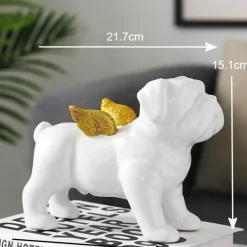 Skulptur mit schwarzen Bulldoggenflügeln – Keramik-Dekoration für Zuhause und Büro
