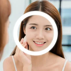 Smarter LED-Bluetooth-Badezimmerspiegel – Rahmenloses Design