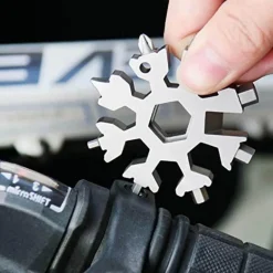 Snowflake Multi-Tool – 18-in-1 Camping-Survival-Handwerkzeug