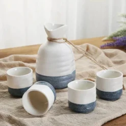Snowflake Sake Set - Elegante Weißweingläser