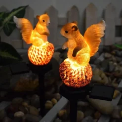 Solarlaterne - Dekoratives Eichhörnchen-Gartenlicht