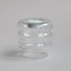 Spiralförmiger Kerzenhalter aus Doppelglas – eleganter Akzent für die Inneneinrichtung