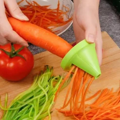 Spiral-Gemüseschäler – Einfaches Küchenwerkzeug für die Gemüsezubereitung
