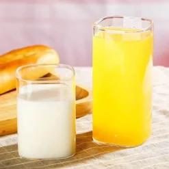 Stilvoller Kaffeebecher aus Glas – Vielseitiges Trinkgefäß für Tee und Milch