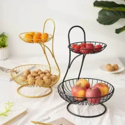 Stilvoller mehrschichtiger Obstkorb – elegante Aufbewahrungslösung