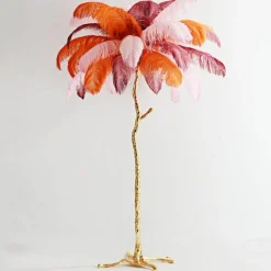 Straußenfeder-Stehlampe - Nordische Luxusbeleuchtung