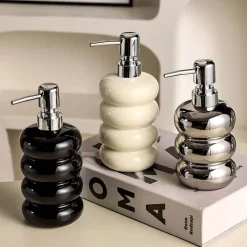 Stylish Soap Dispenser - Elegant Bathroom Pump