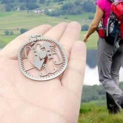 Survival Utility Card – Kompaktes Multitool für Outdoor-Abenteuer