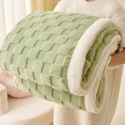 Susanna Decke – Kuschelweiche Überwurfdecke