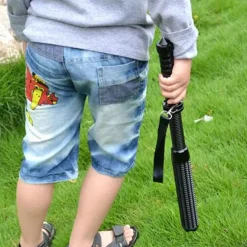 Taktische wiederaufladbare Taschenlampe - Selbstverteidigungswerkzeug