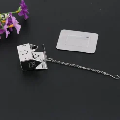 Tee-Ei in Hausform – Niedliches Sieb aus Edelstahl