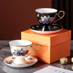 Teegeschirr-Set aus Bone China – Schwarzer Tee, Tasse und Untertasse, Kaffee im französischen Stil