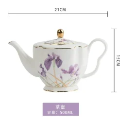 Teegeschirr-Set mit Blumenmuster – Teekanne, Tassen, Untertassen, Zucker, Milchbehälter, Vase, Teller