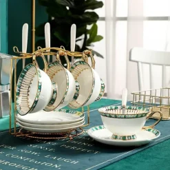 Teeservice aus Bone China – Teekanne aus Porzellan mit blauen Punkten, Tassen, Milchkännchen, Zuckerdose