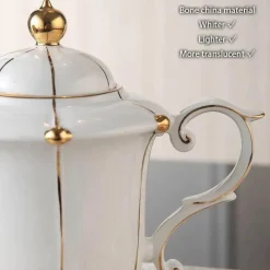 Teeservice aus Bone China – Elegante Kaffeekanne aus Porzellan, Milchkännchen, Zuckerdose